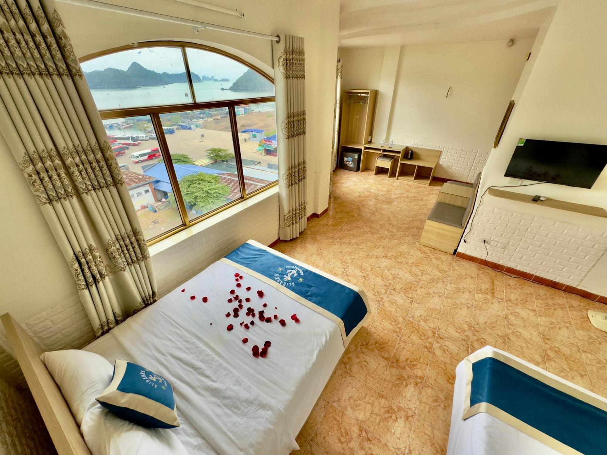 Cat Ba Plaza Hotel Dong Khe Sau Luaran gambar