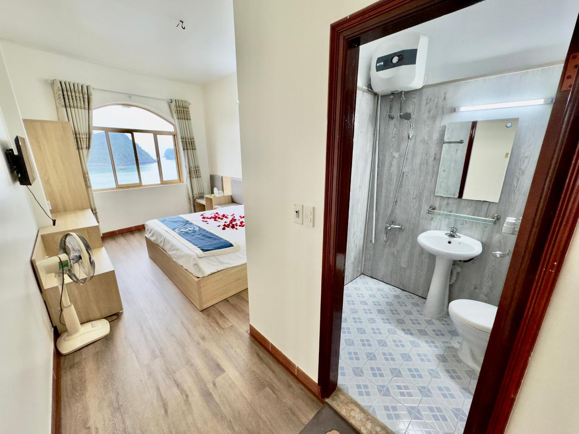 Cat Ba Plaza Hotel Dong Khe Sau Luaran gambar