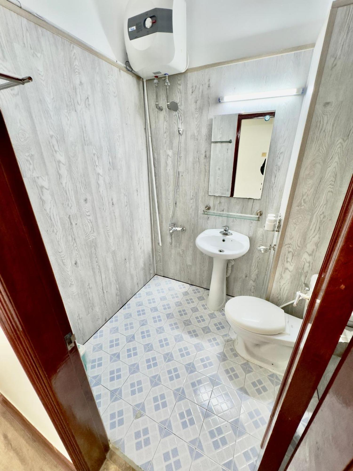Cat Ba Plaza Hotel Dong Khe Sau Luaran gambar