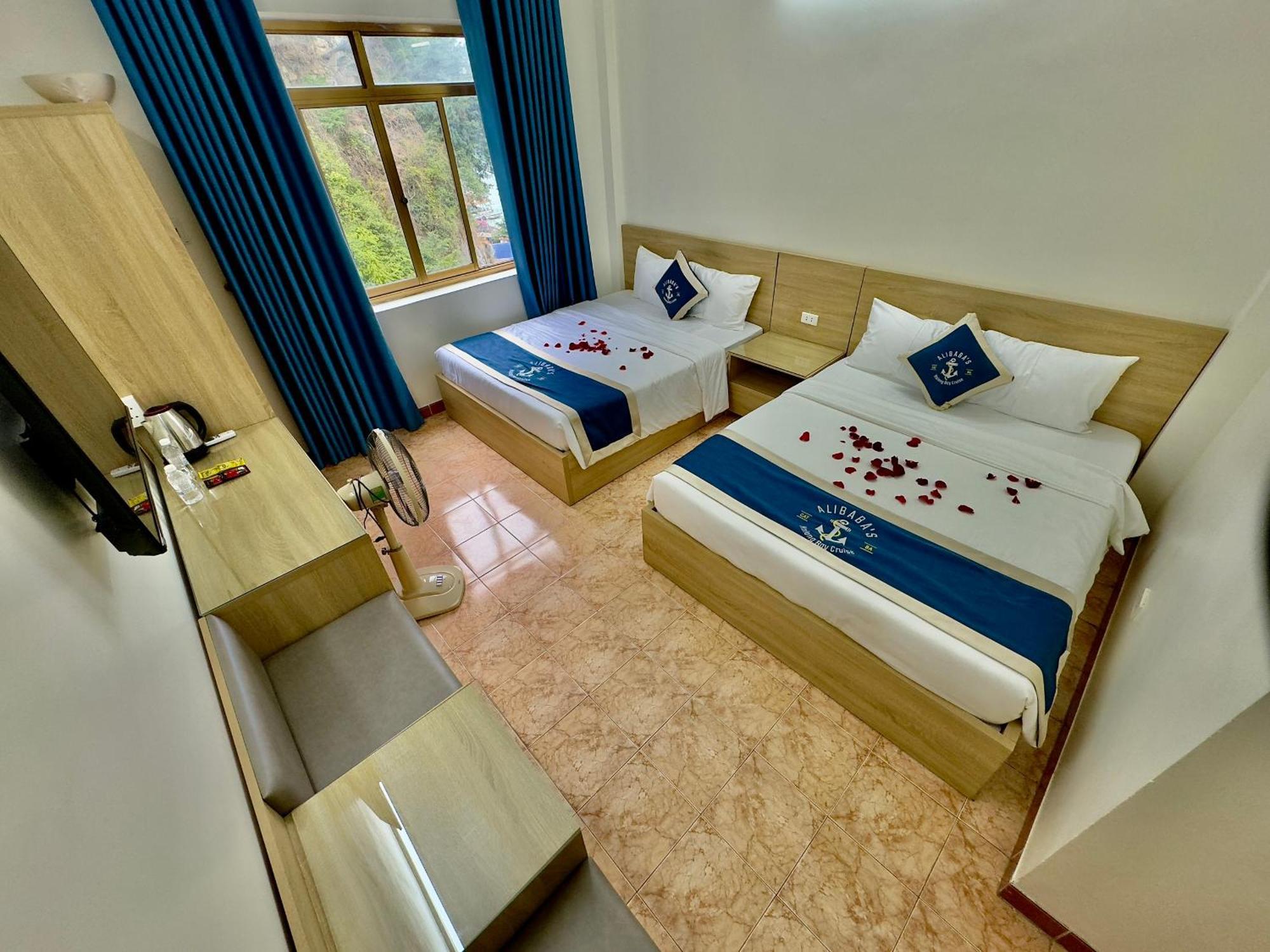 Cat Ba Plaza Hotel Dong Khe Sau Luaran gambar