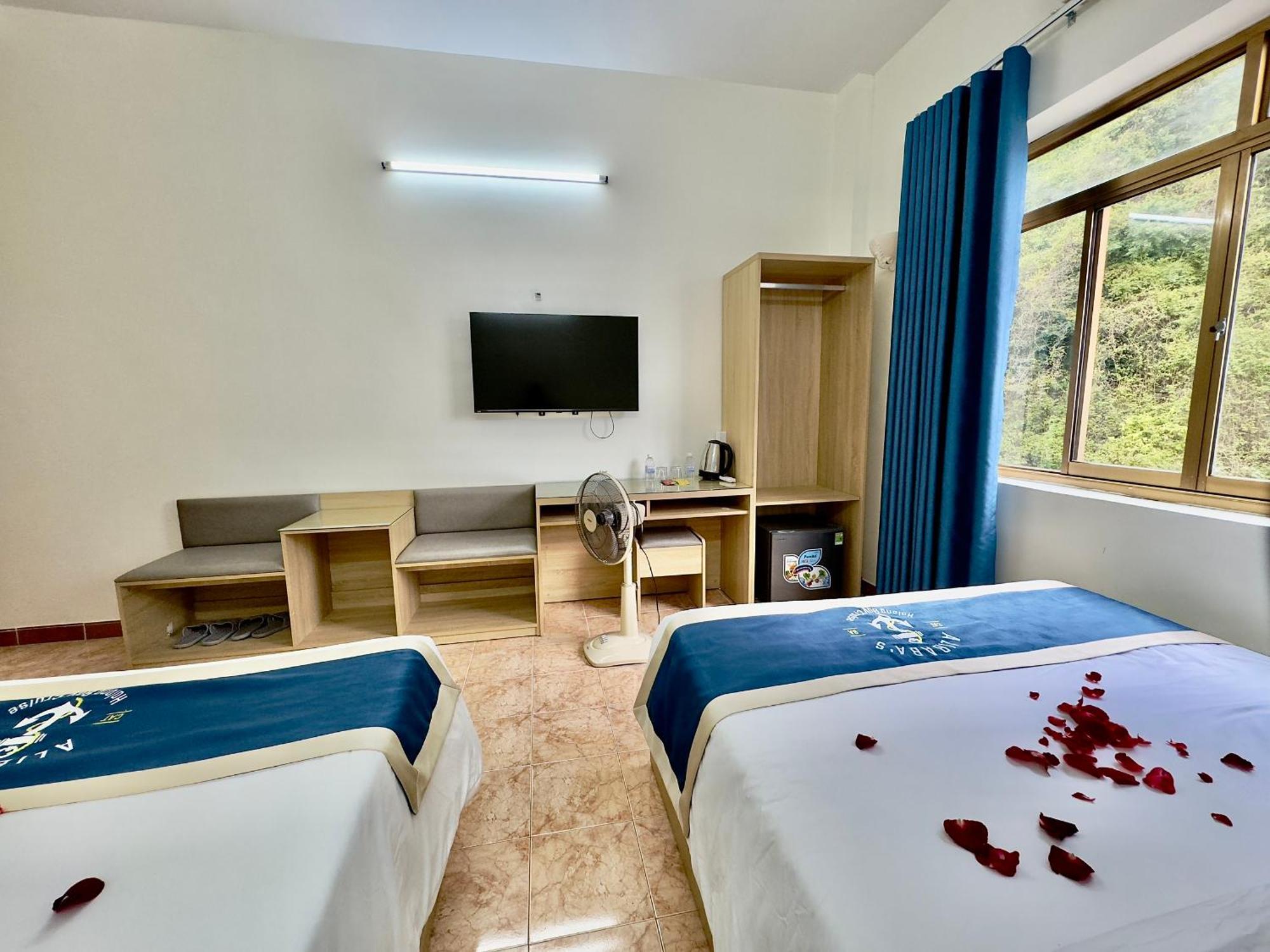 Cat Ba Plaza Hotel Dong Khe Sau Luaran gambar