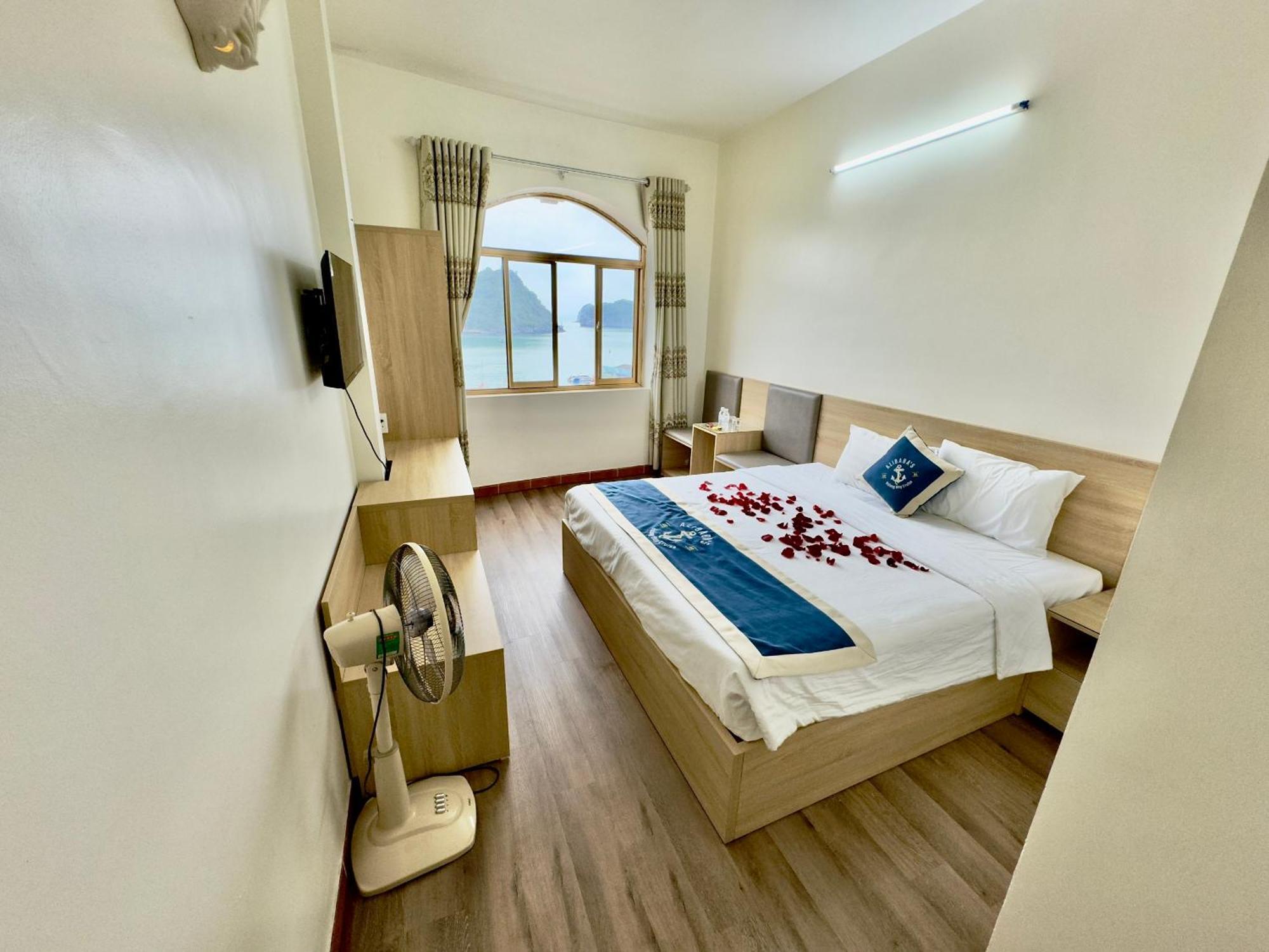 Cat Ba Plaza Hotel Dong Khe Sau Luaran gambar