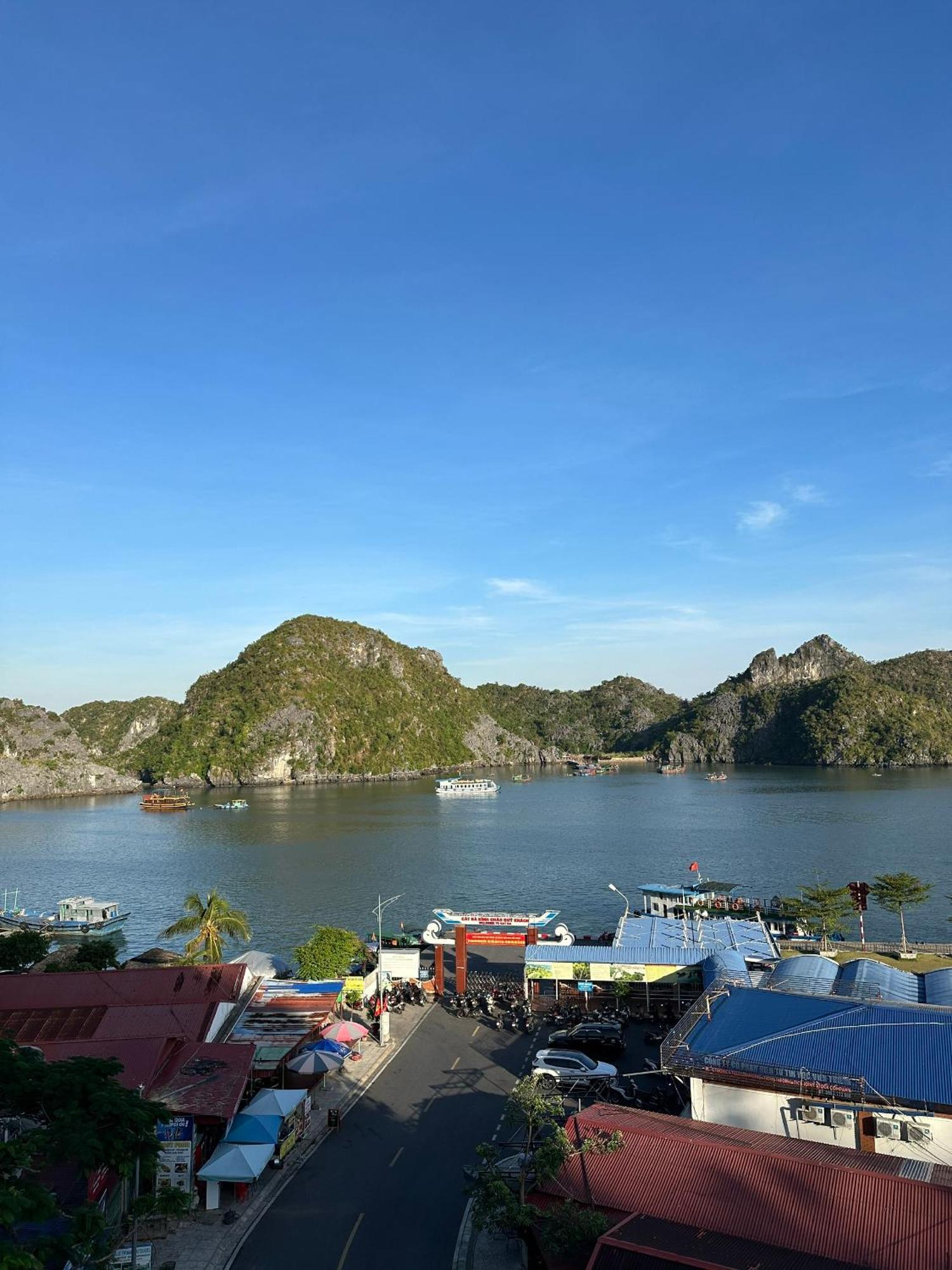 Cat Ba Plaza Hotel Dong Khe Sau Luaran gambar